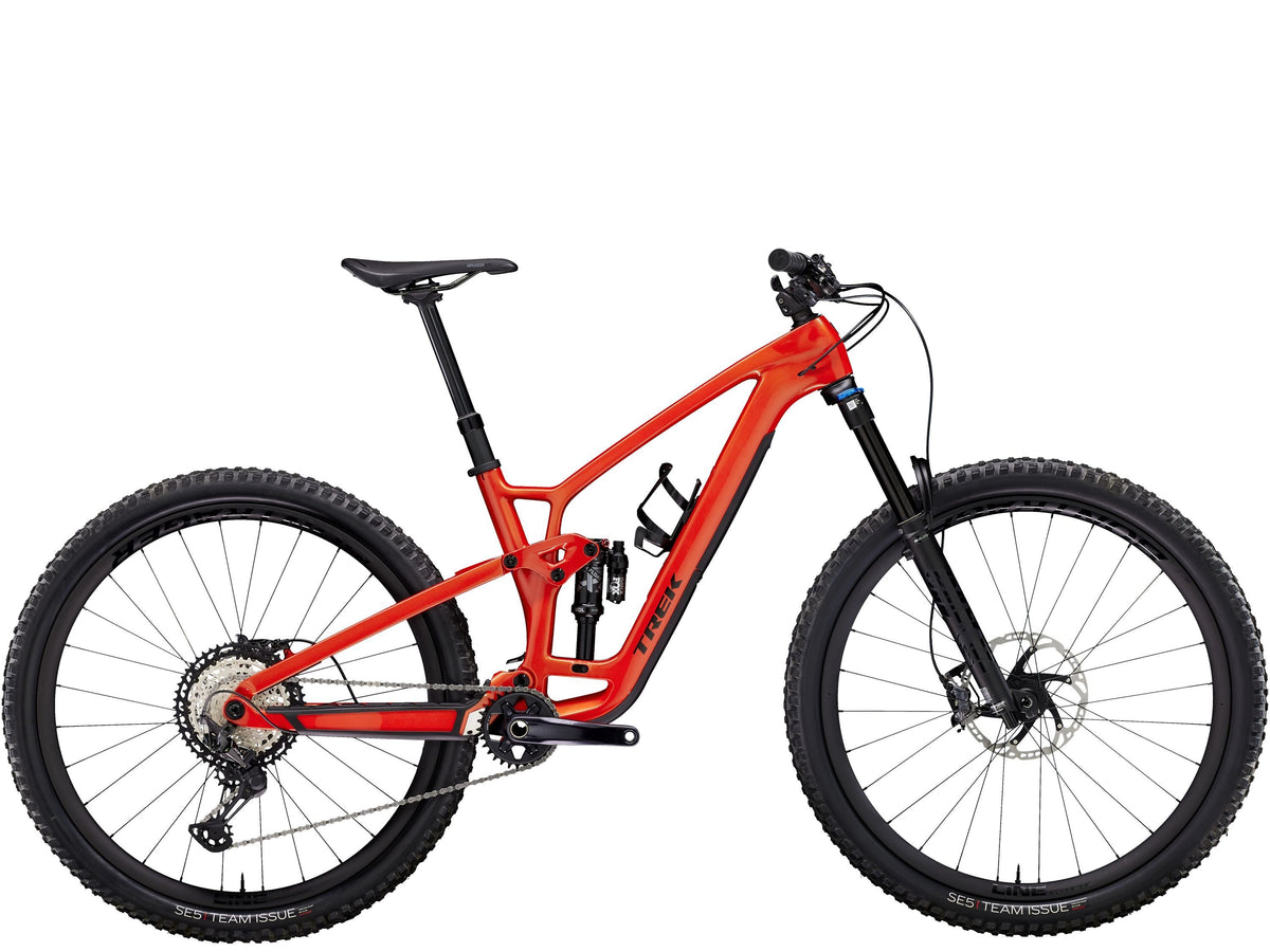 Trek Fuel EX 9.8 XT Gen 6 – trail-maastopyörä, OCLV-hiilikuitu
