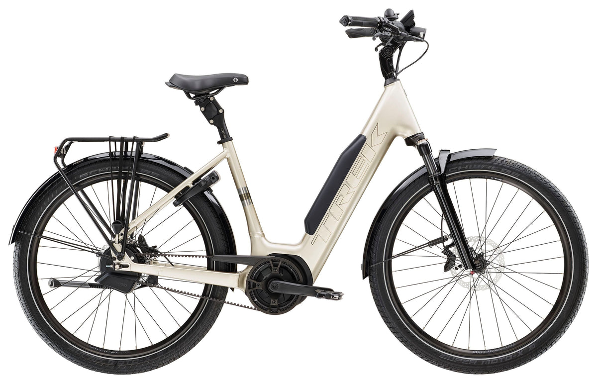 Trek District+ 5 Lowstep – sähkökaupunkipyörä, 75 Nm, 800 Wh