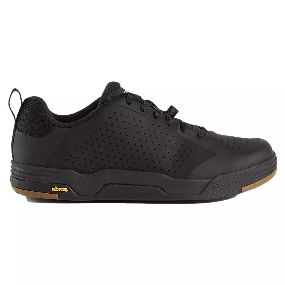 Bontrager Flatline – Maastopyöräkenkä Vibram-pohjalla ja Ortholite-jalkapohjalla