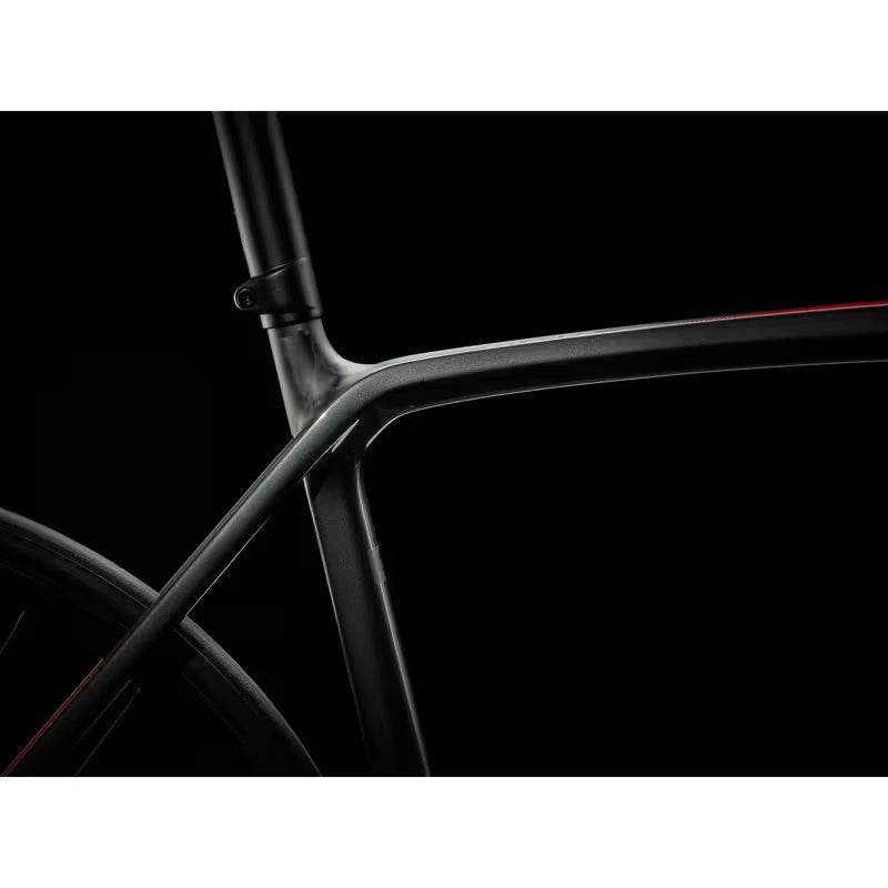 Trek Émonda SL 5 – maantiepyörä, 500-sarjan OCLV-hiilikuiturunko