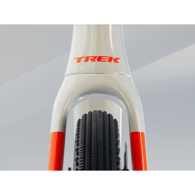 Trek Checkmate SLR 7 AXS – gravel-pyörä, 800-sarjan OCLV-hiilikuitu