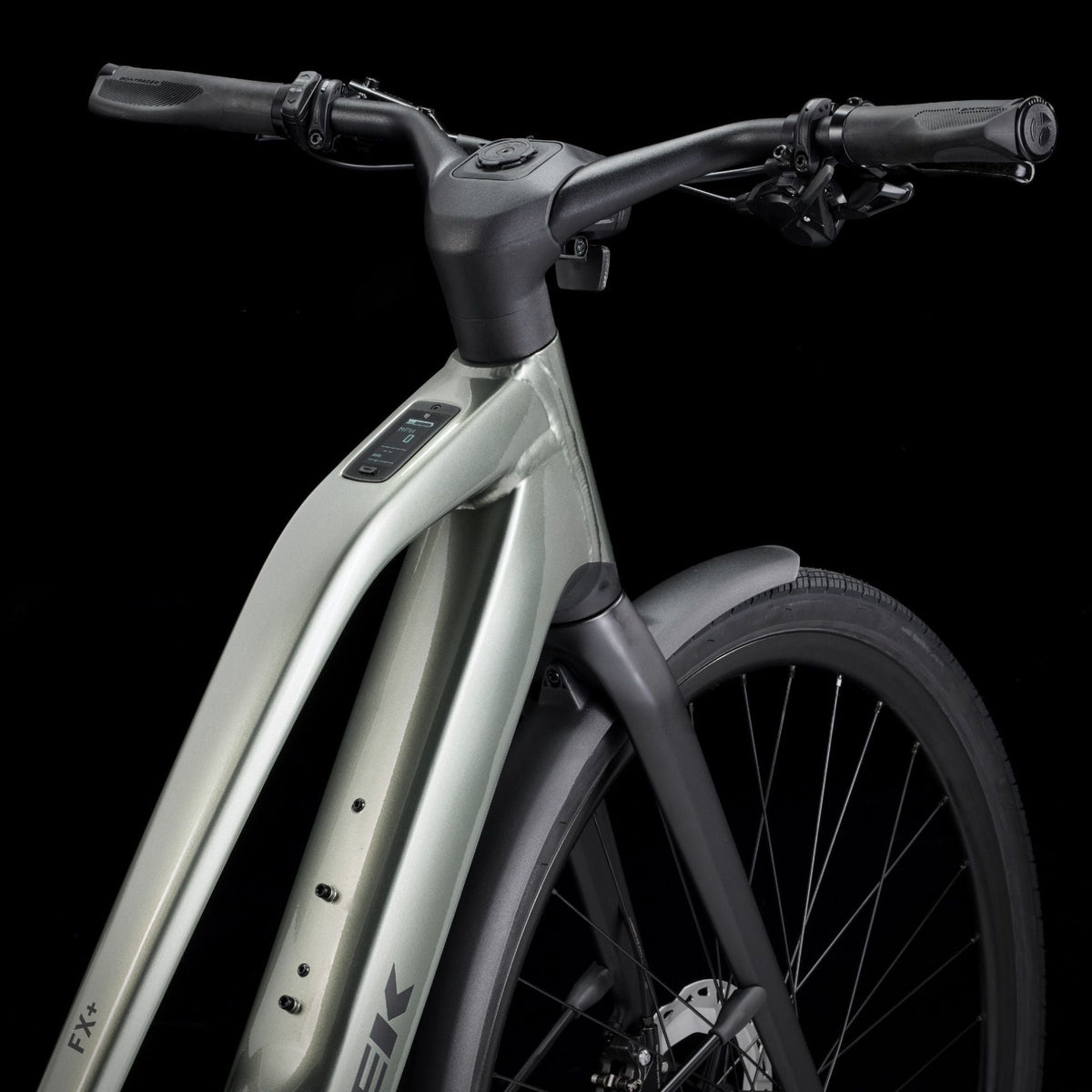 Trek FX+ 7 Midstep – sähköhybridipyörä, 50 Nm, 360 Wh