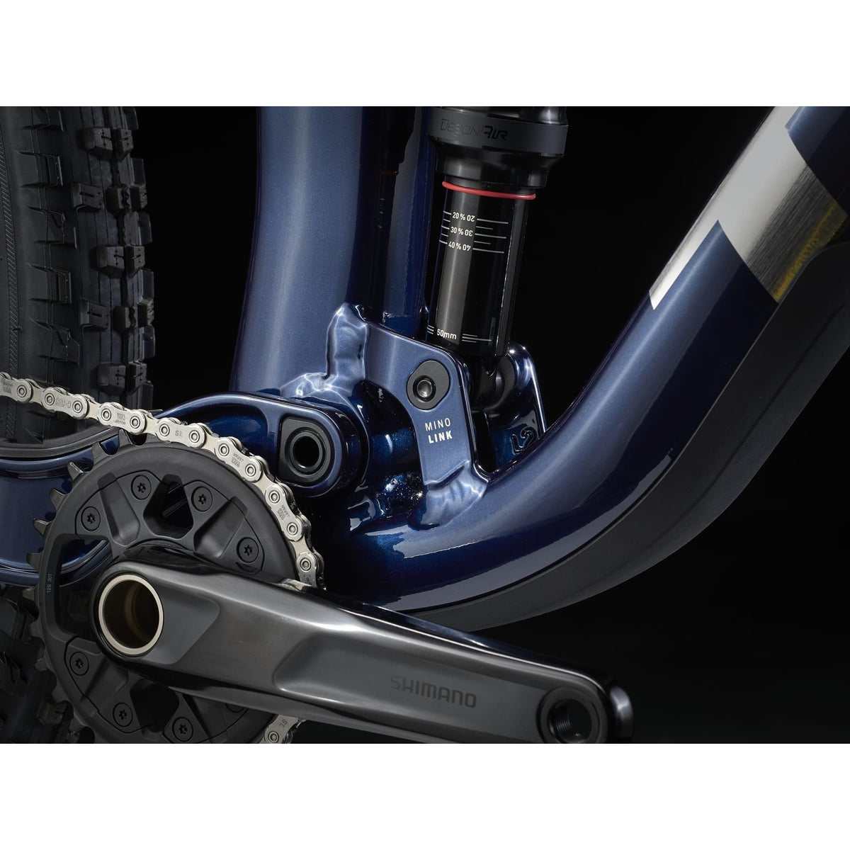 Trek Top Fuel 8 – täysjousitettu maastopyörä, 120 mm