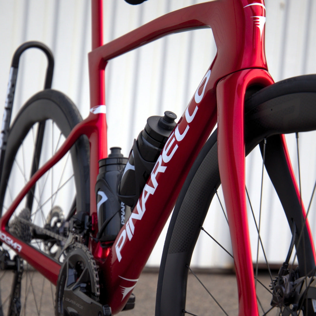 Pinarello Dogma F Dura Ace Di2 – maantiepyörä, M40X-hiilikuiturunko