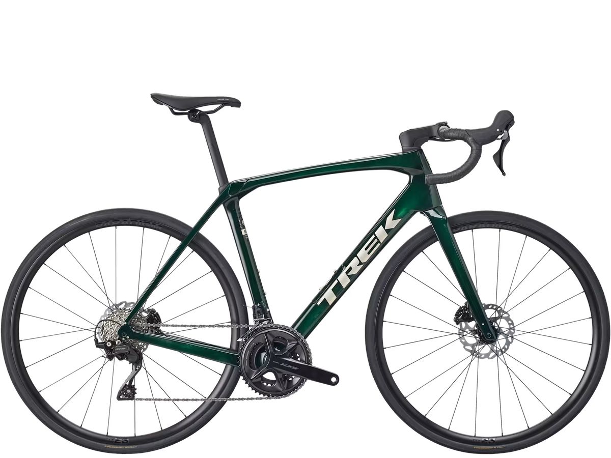 Trek Domane SL 5 Gen 4 – maantiepyörä, Shimano 105 12-vaihteinen