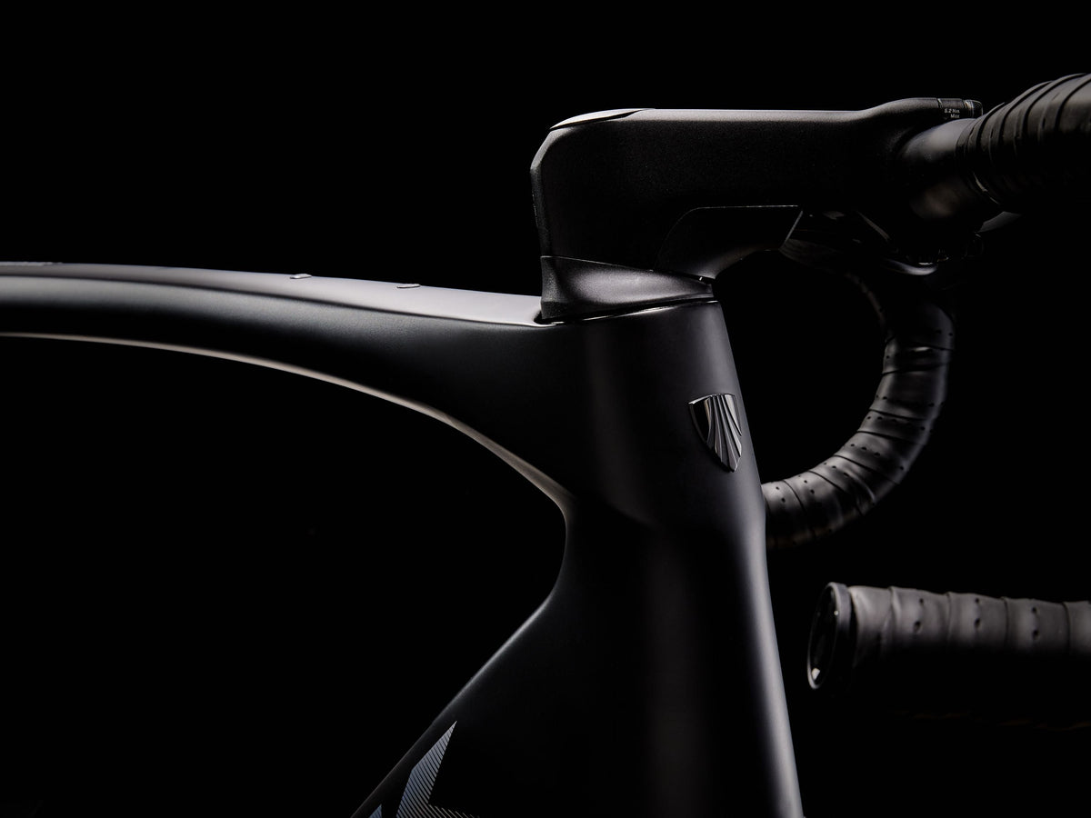 Trek Domane SLR 7 Gen 4 – maantiepyörä, Ultegra Di2