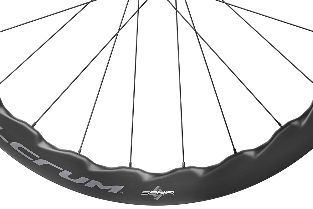 Fulcrum Soniq 42 – maantiepyörän kiekkopari, hiilikuitu, 42–47 mm