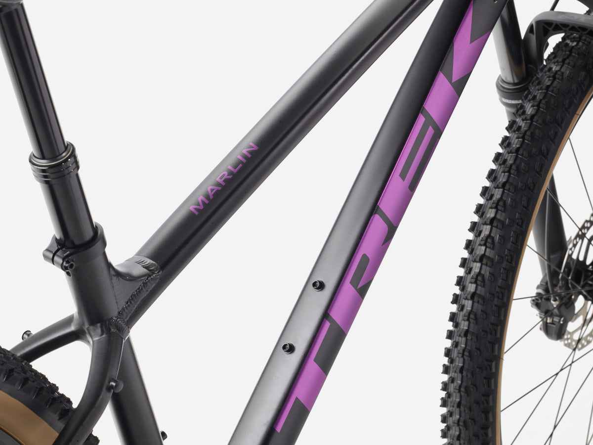 Trek Marlin 7 L 29 Matte Dark Web/Clear Gloss