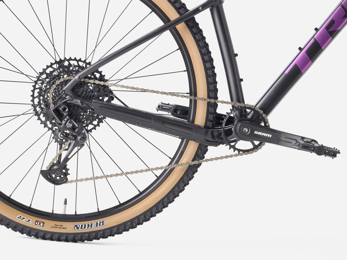 Trek Marlin 7 ML 29 Matte Dark Web/Clear Gloss