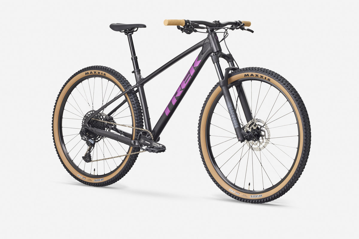 Trek Marlin 7 L 29 Matte Dark Web/Clear Gloss