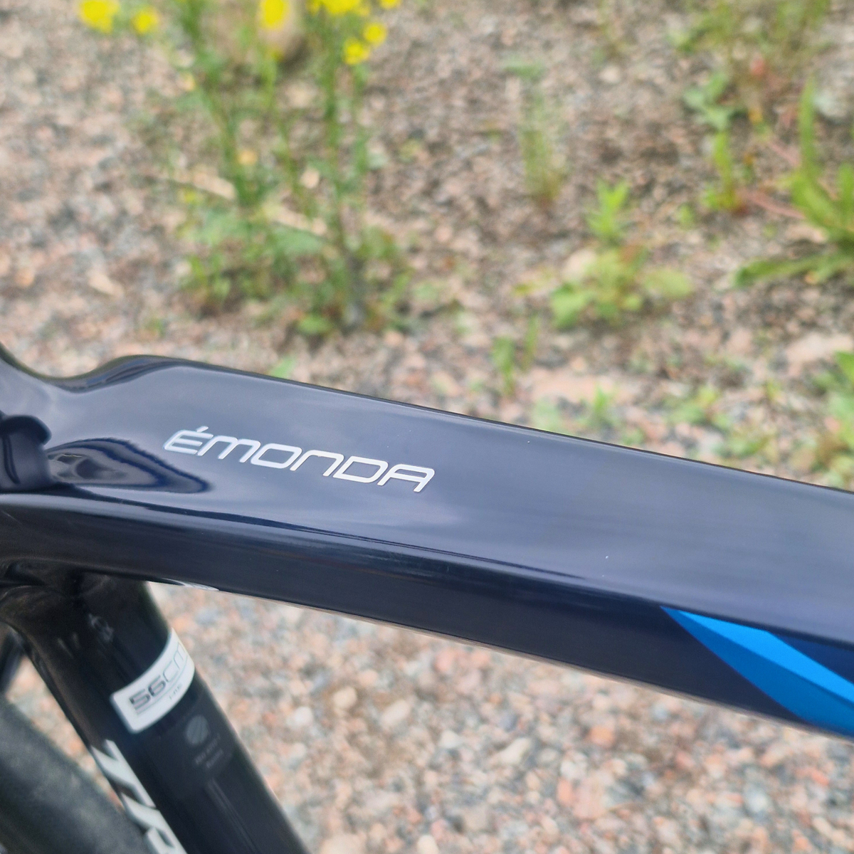 Trek Émonda SLR 6 – maantiepyörä, Ultegra, 700-sarjan OCLV-hiilikuitu