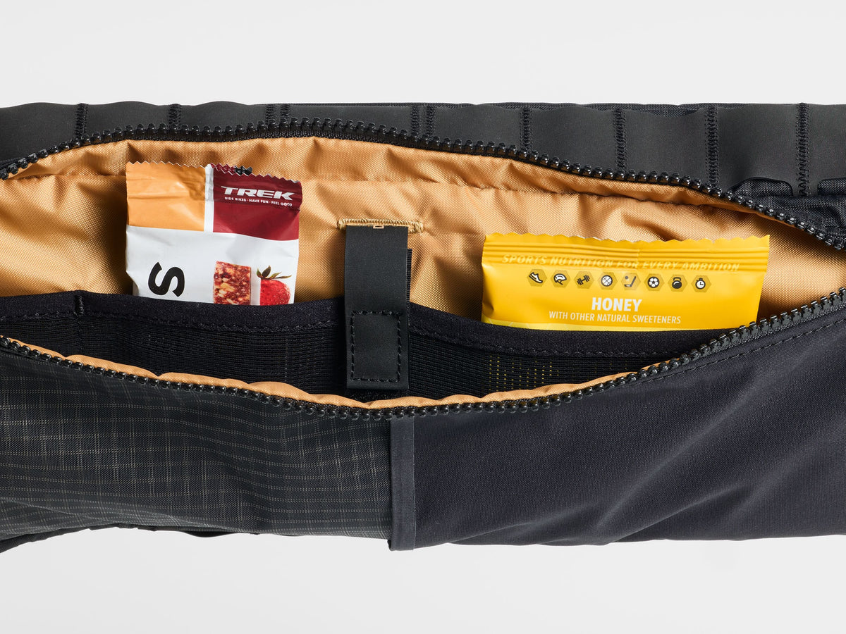 Trek Adventure Frame Bag - runkolaukku 2.6l, musta