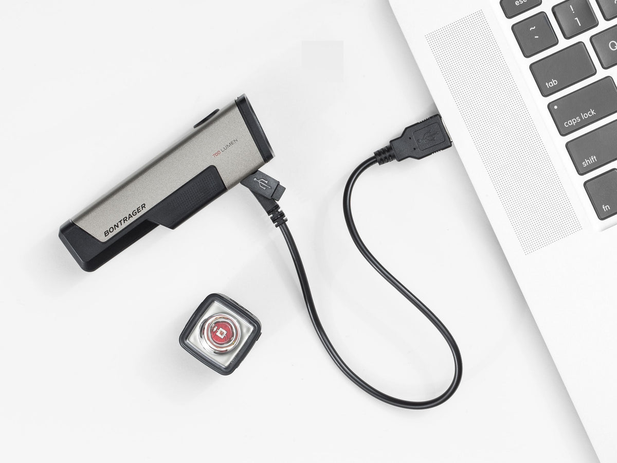 Bontrager Ion Comp R/Flare R City – pyörän valosarja, 700/35 lm, USB-ladattava